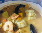 Foto del paso 4 de la receta: Chupe de Camarón con Mejillones!