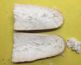 Foto del paso 1 de la receta: Bocadillo de tortilla francesa y queso!