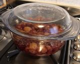 Une image de l'étape 6 de Compote de cerises et kiwis.