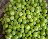 A picture of step 1 of 15-Minute Green Pea Ghugni.