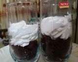 A picture of step 4 of Black forest brownie trifles.