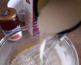 A picture of step 2 of Cream Trifle.