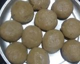 A picture of step 4 of Daal and pan fried bafla.