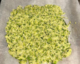 Foto del paso 1 de la receta: Pizza con base de calabacín