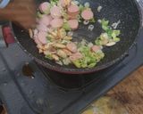 Foto langkah ke 3 dari resep Mie goreng.