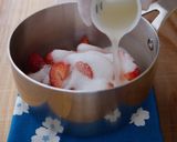 A picture of step 2 of Delicious Victoria Sandwich Cake.