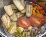 Foto langkah ke 2 dari resep Sambel Terong Kukus.