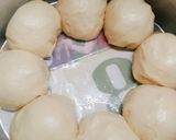 Hình bước làm 1 của món Bánh mì ngọt tạo hình