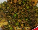 A picture of step 3 of Matar methi ki sabji.