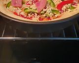 Foto langkah ke 5 dari resep Pizza Renyah & Empuk.