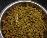 A picture of step 1 of Kala chana.