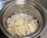 家傳酸竹筍蛤蜊湯的食譜步驟1照片