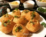 A picture of step 6 of Pani Puri.