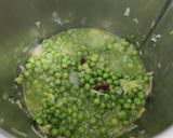 Foto del paso 3 de la receta: Crema de guisantes con crujiente de jamón en Thermomix