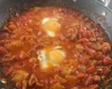 A picture of step 7 of Shakshouka.