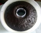 Foto langkah ke 8 dari resep Choco Moist Cake.