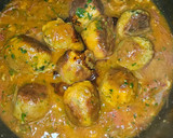 Foto del paso 7 de la receta: Albóndigas de espinacas en salsa de confit de pato