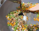 Foto langkah ke 3 dari resep Jumeokbap (Bola Nasi ala Korea).