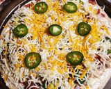 A picture of step 6 of Jalapeno Popper Chicken Pizza.