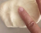 A picture of step 5 of Veg cheese empanadas.