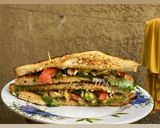 A picture of step 4 of Avocado sandwich.