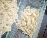 Foto langkah ke 3 dari resep Scothel Pasta with Bachamel mushroom Sauce.