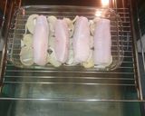 Foto del paso 4 de la receta: Filetes de merluza al horno con gratinado de allioli