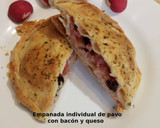 Foto del paso 19 de la receta: Empanada individual de pavo con bacon y queso