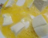 Foto langkah ke 3 dari resep Tahu telur goreng.