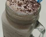 Chocolate Banana Smoothie recipe step 3 photo