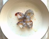 A picture of step 3 of Shrimp rose glass noodles.