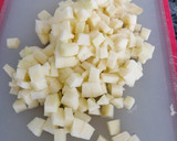 Foto del paso 3 de la receta: Ensalada de lombarda con salsa de yogurt