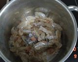 Foto del paso 2 de la receta Arroz con setas y gambas