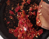 Foto langkah ke 4 dari resep 🎀Sambel Mentah Jeruk Nipis.