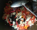 Foto langkah ke 1 dari resep Tumis kangkung seafood.