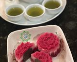 A picture of step 8 of Jelly Mooncakes (Vegetarian or Non-Vegetarian).