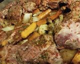 Foto del paso 3 de la receta: Carne (cerdo y vaca) desmechada se corta con cuchara!! 👌👌😜manjar de los dioses 😋🐷🥩🍻