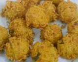 A picture of step 6 of Maggi Manchurian.