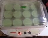 Hình bước làm 2 của món Matcha yogurt