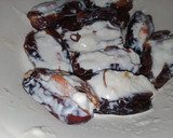 A picture of step 3 of Nuts creamy dates.