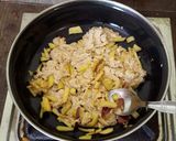আপেল স্টাফড আমের দুধপুলি পিঠা রেসিপির ধাপ 4 ছবি