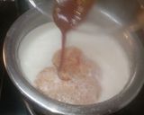 A picture of step 2 of Caramel Strawberry Custard Pudding.