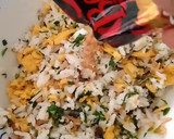 Foto langkah ke 3 dari resep Onigiri Keningkir Pedas (Onigiri ndeso).