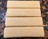 Foto del paso 2 de la receta: Bombones de mazapán, rellenos de fruta escarchada
