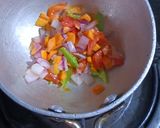 A picture of step 2 of Sweet Corn Mix Vegetable Soup.