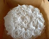 Foto del paso 5 de la receta: Torta decorada con merengue