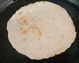 A picture of step 4 of Leftover veg Paratha.