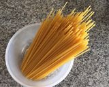 Foto del paso 1 de la receta: Pasta, pollo y salsa napolitana