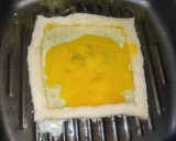Foto langkah ke 3 dari resep Cheese Egg Roast (Roti Panggang Telur Keju).