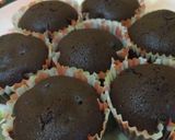 Foto langkah ke 5 dari resep Muffin Coklat Eggless.